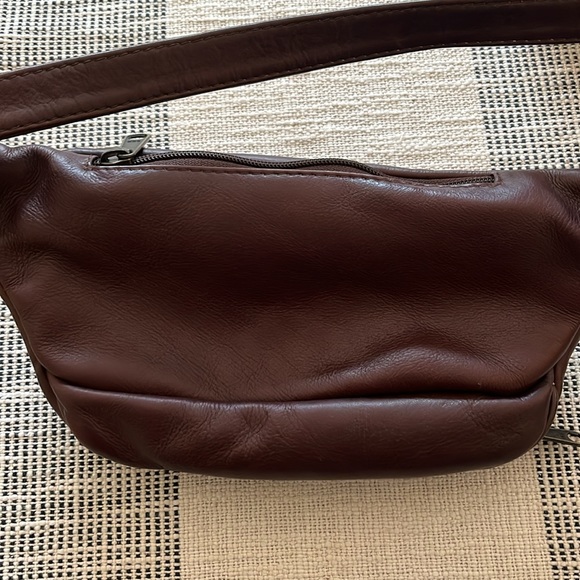 The walking company adjustable Belt bag in brown like leather - Picture 2 of 7